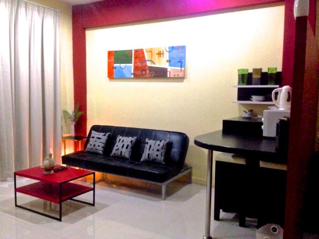 Villareal Heights Phuket Екстериор снимка